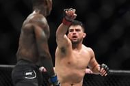 UFC 236 Holloway v Poirier 2